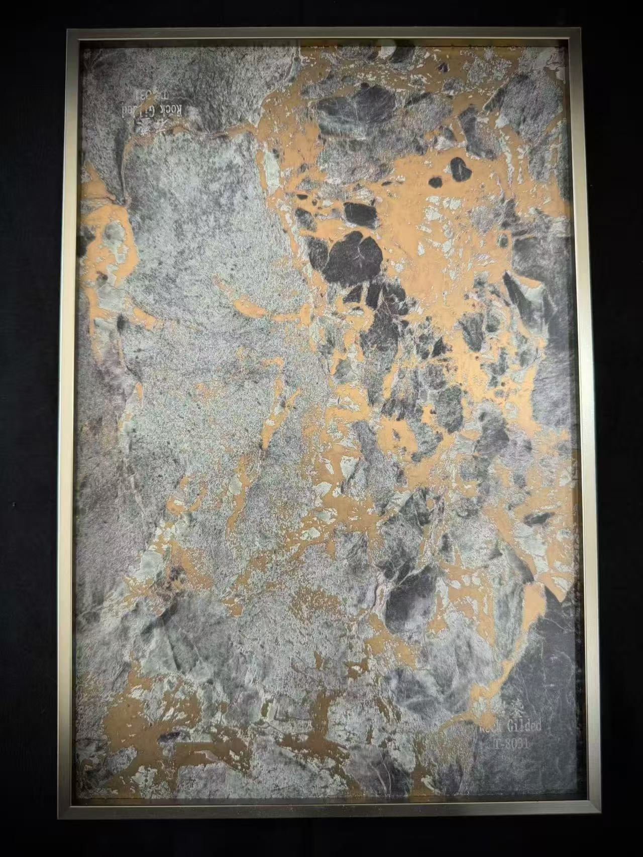 Rock Gilded detail